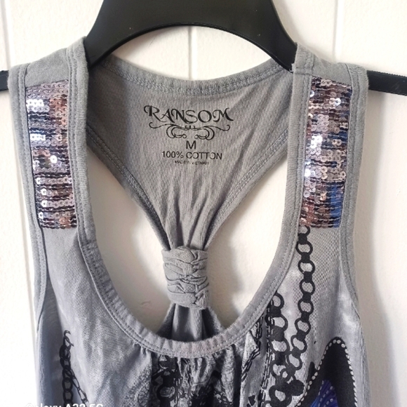 Y2K Butterly Tank Top - Picture 2 of 5